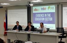Evidence in Education Policy Forum Evidence in Education Policy Forum